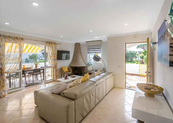 Paca Algarve Vilamoura 8 Personnes * كوارتيرا